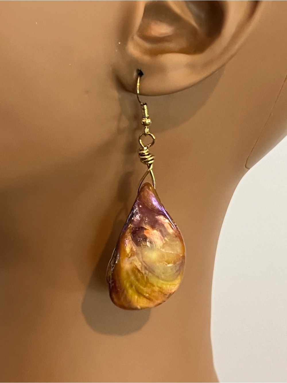 Dyed Shell Teardrop Earrings